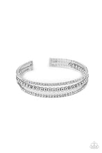 Load image into Gallery viewer, Paparazzi Accessories - High-End Eye Candy - White
