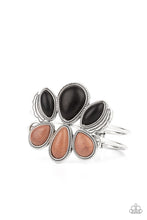 Load image into Gallery viewer, Botanical Badlands - Multi Paparazzi Accessories
