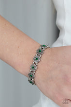 Load image into Gallery viewer, Trés Magnifique - Green Paparazzi Accessories
