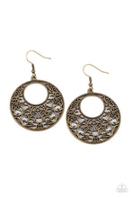 Load image into Gallery viewer, Vineyard Romance - Brass Paparazzi Accessories
