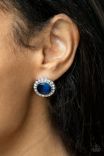 Load image into Gallery viewer, Glowing Dazzle - Blue Paparazzi Accessories
