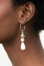 Load image into Gallery viewer, Boulevard Stroll - Multi Paparazzi Accessories
