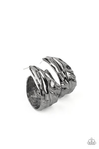 Badlands and Bellbottoms - Black Paparazzi Accessories