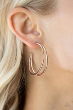 Load image into Gallery viewer, Rustic Curves - Rose Gold Paparazzi Accessories
