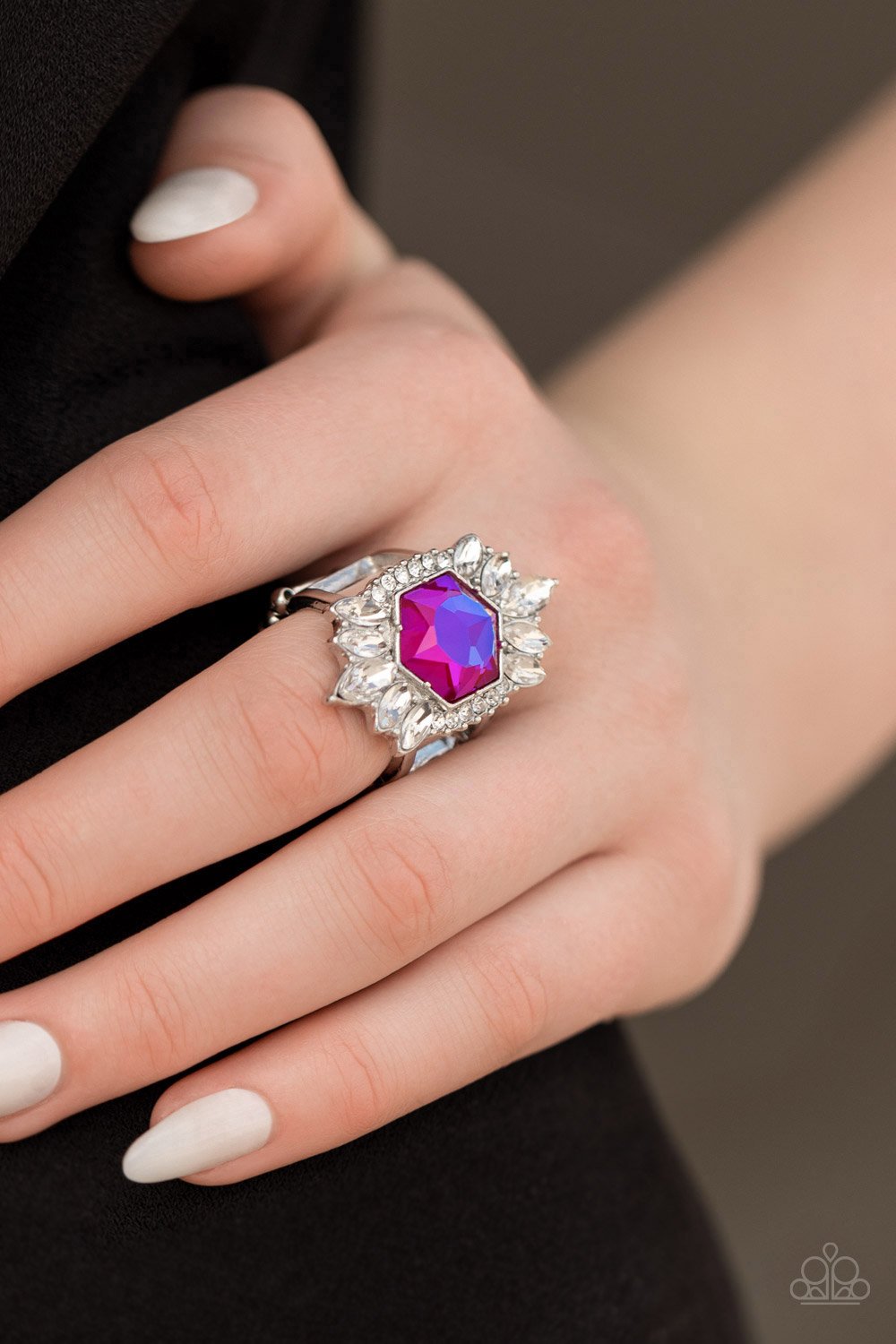 Paparazzi Accessories - Divine Intervention - Pink
