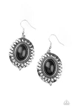 Load image into Gallery viewer, Mesa Garden - Black Paparazzi Accessories
