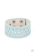 Load image into Gallery viewer, Glamp Champ - Blue Paparazzi Accessories
