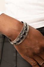 Load image into Gallery viewer, Saguaro Sultan - Black Paparazzi Accessories
