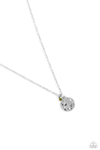 Load image into Gallery viewer, Minimal EFFORTLESS - Green Paparazzi Accessories
