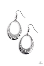 Load image into Gallery viewer, Classic Keepsake - Black Paparazzi Accessories
