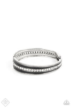 Load image into Gallery viewer, Exquisitely Empirical Paparazzi Accessories
