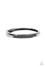 Load image into Gallery viewer, Chart-Topping Twinkle - Black Paparazzi Accessories
