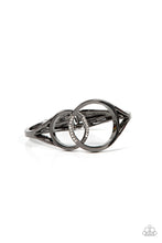 Load image into Gallery viewer, Scope of Expertise - Black Paparazzi Accessories

