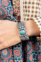 Load image into Gallery viewer, 0122 Simply Santa Fe - Complete Trend Blend Paparazzi Accessories
