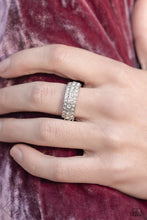 Load image into Gallery viewer, 0222 Fiercely 5th Avenue - Complete Trend Blend Paparazzi Accessories
