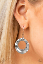 Load image into Gallery viewer, 0222 Simply Santa Fe - Complete Trend Blend Paparazzi Accessories
