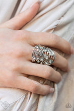 Load image into Gallery viewer, 0322 Fiercely 5th Avenue - Complete Trend Blend Paparazzi Accessories
