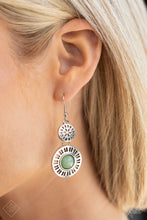 Load image into Gallery viewer, 0322 Glimpses of Malibu - Complete Trend Blend Paparazzi Accessories
