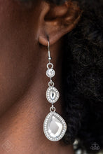 Load image into Gallery viewer, 0722 Fiercely 5th Avenue - Complete Trend Blend Paparazzi Accessories
