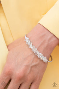 0822 Fiercely 5th Avenue - Complete Trend Blend Paparazzi Accessories