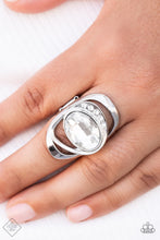Load image into Gallery viewer, 0822 Glimpses of Malibu - Complete Trend Blend Paparazzi Accessories

