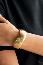 Load image into Gallery viewer, 1022 Fiercely 5th Avenue - Complete Trend Blend Paparazzi Accessories

