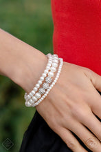 Load image into Gallery viewer, 1222 Fiercely 5th Avenue - Complete Trend Blend Paparazzi Accessories
