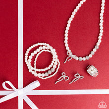 Load image into Gallery viewer, 1222 Fiercely 5th Avenue - Complete Trend Blend Paparazzi Accessories
