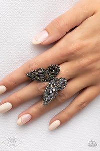 Paparazzi Accessories - Flauntable Flutter - Multi