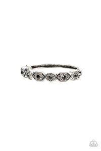 Eye-Opening Opulence - Black Paparazzi Accessories