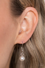 Load image into Gallery viewer, Bonus Points - White Paparazzi Accessories
