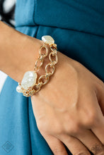 Load image into Gallery viewer, Seaside Sojourn - Gold Paparazzi Accessories
