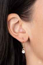 Load image into Gallery viewer, Superstar Stylist - Gold Paparazzi Accessories
