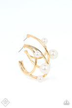 Load image into Gallery viewer, Metro Pier - Gold Paparazzi Accessories
