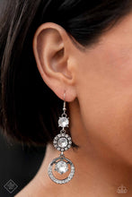 Load image into Gallery viewer, 0123 Fiercely 5th Avenue - Complete Trend Blend Paparazzi Accessories
