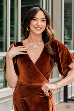 Load image into Gallery viewer, 0323 Fiercely 5th Avenue - Complete Trend Blend Paparazzi Accessories
