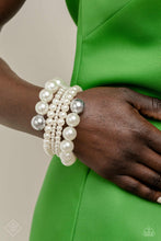 Load image into Gallery viewer, 0423 Fiercely 5th Avenue - Complete Trend Blend Paparazzi Accessories
