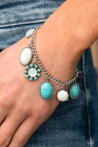 0323 Simply Santa Fe - Complete Trend Blend Paparazzi Accessories