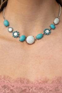 0323 Simply Santa Fe - Complete Trend Blend Paparazzi Accessories