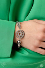 Load image into Gallery viewer, 0423 Magnificent Musings - Complete Trend Blend Paparazzi Accessories
