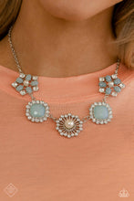 Load image into Gallery viewer, 0423 Glimpses of Malibu - Complete Trend Blend Paparazzi Accessories
