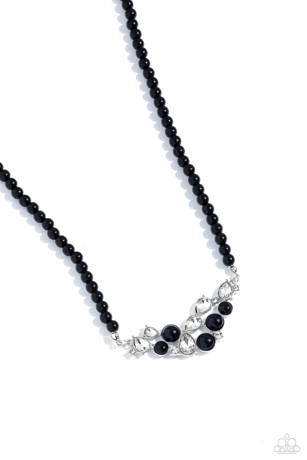 Pampered Pearls - Black Paparazzi Accessories