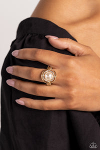 Chic Center - Gold Paparazzi Accessories